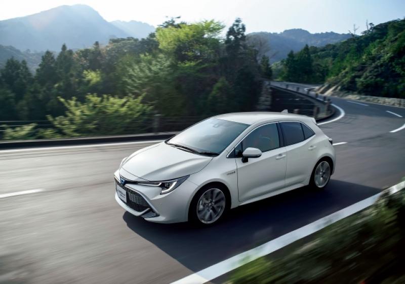 8 月表現亮眼的 Toyota Corolla 車系,雖然 9 月排名從第 3 名跌落至第 5 名,但整體銷售量卻來到 8,732 輛,仍比 8 月更加優異。