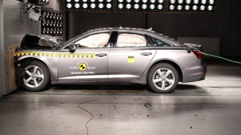 未來新車都應該配有「行人保護裝置」，像是主動防護引擎蓋系統。