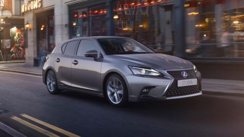 Lexus CT200h