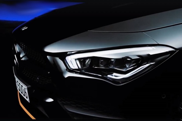 差一天都等不及！大改款 M.Benz CLA 實車圖搶先曝光（內有影片）