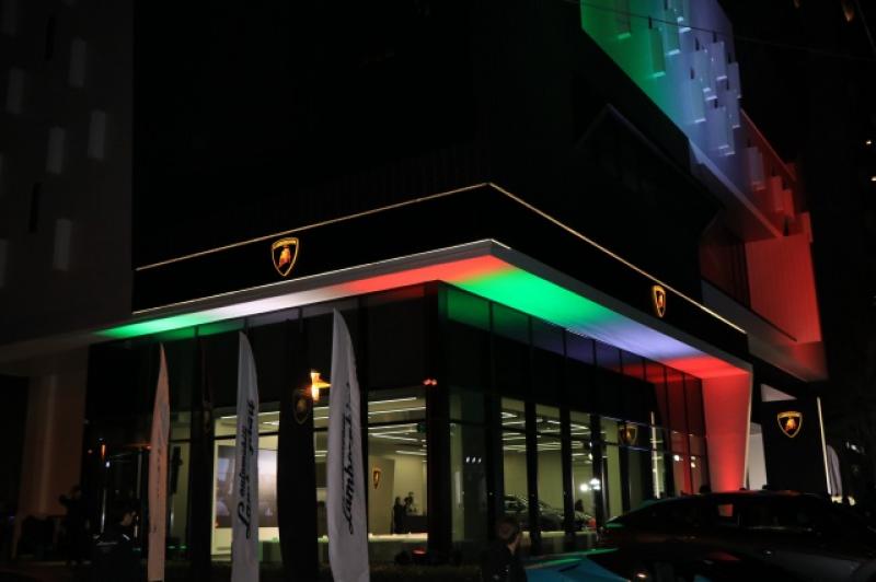 Lamborghini 臺中全新展示暨服務中心正式開幕。