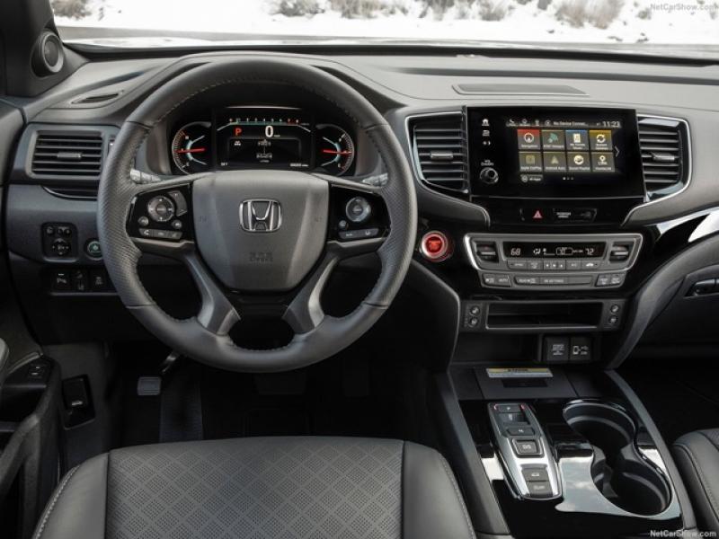 旗下主打的 Honda Sensing 主動安全科技可沒少，因應現代人注重趨勢，已列為全車系標配。