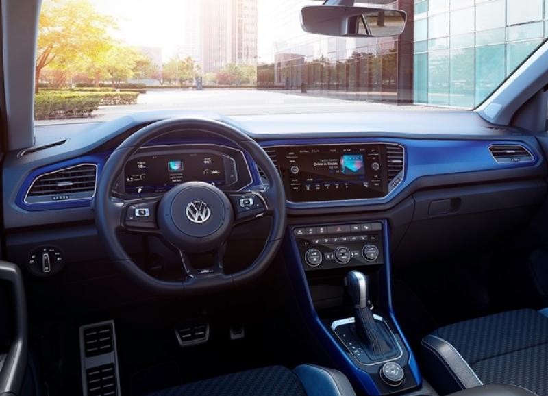 座艙鋪陳將 Volkswagen R 的性能元素融入其中。