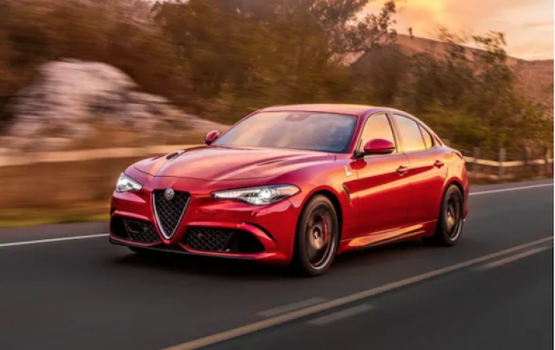 愛快羅密歐將召回全球 6 萬輛車，包括 2017 年 Giulia。 