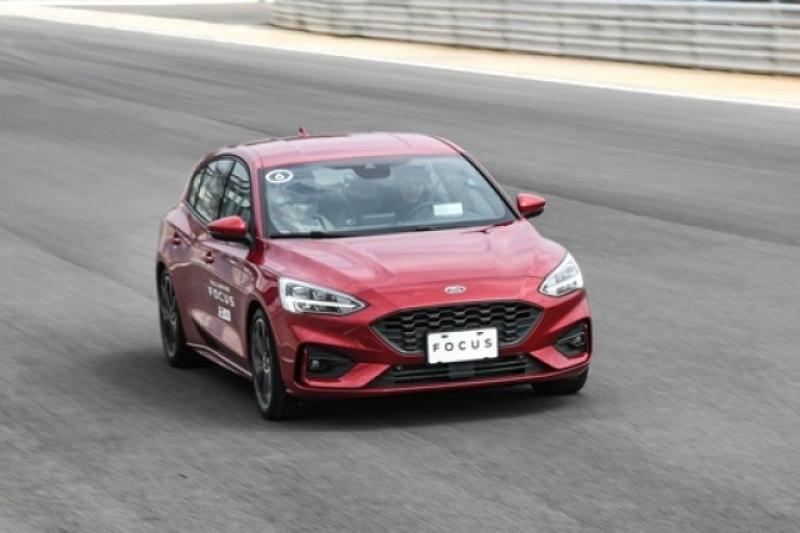 Ford 公布 Focus 上市三週銷售成績，突破 1,500 張訂單，遠超原廠預期。