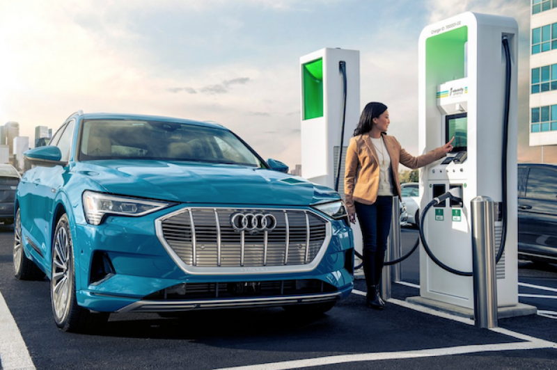 本週台灣新車預覽：Altis 推油電動力！2000 萬敞篷跑車開賣