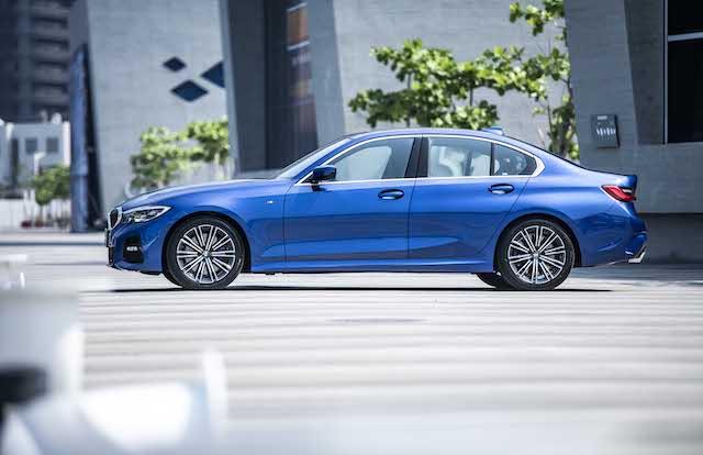 BMW 3 系列