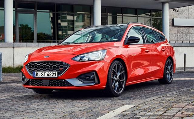 Focus ST Wagon 終於正式發表，與掀背車一樣，擁有 2.3 升汽油與 2.0 升柴油兩種動力。