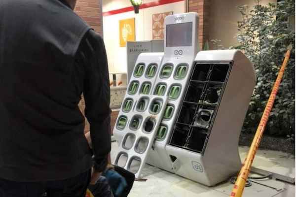 全台首例 桃園 Gogoro 電池交換站起火