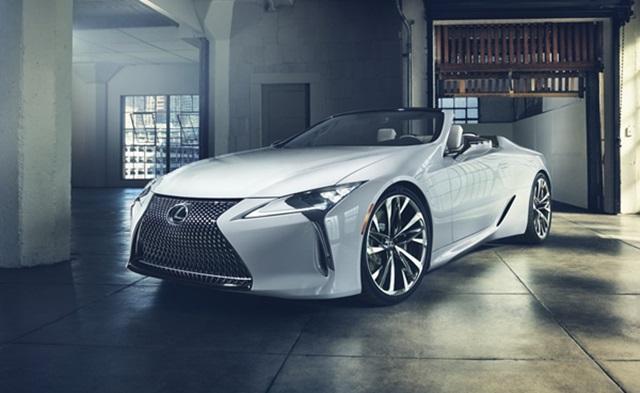 量產 LC 敞篷版將於今年 7 月英國賽車活動現身。（此為 LC Convertible Concept。）