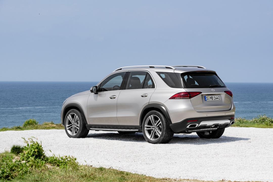 Mercedes-Benz GLE 大改款的預購價，最低從 300 萬起跳。