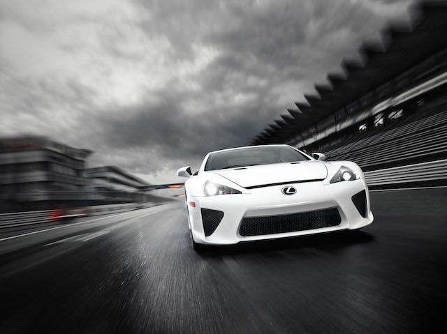 LFA，Lexus 首款超級跑車，全球採限量販售。