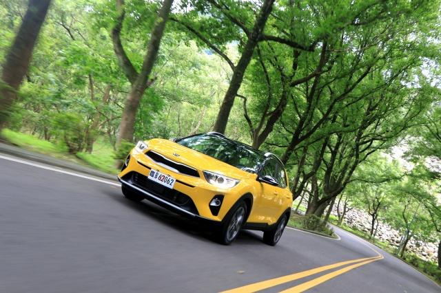 超過 10 款競爭車款怎麼辦？Kia Stonic 試駕找到 4 大優勢（內有影片）