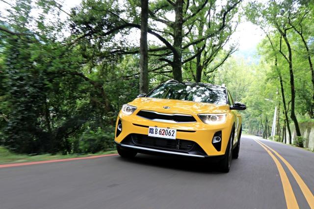 超過 10 款競爭車款怎麼辦？Kia Stonic 試駕找到 4 大優勢（內有影片）