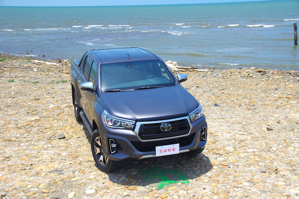 7 月底台灣上市！Toyota Hilux 皮卡車完整配備一次看透透