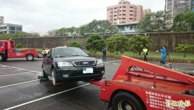 北市 287 輛汽機車因未移出水門，遭拖吊開罰。（資料照）
