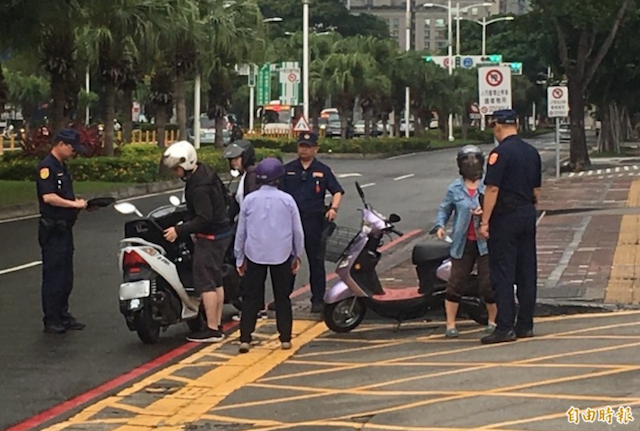 高市警連 3 月大執法！超速取締增 38 倍 車禍銳減 700 件