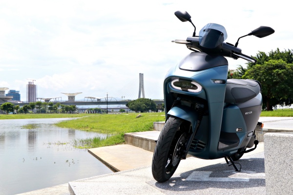 魔鬼都藏在細節裡，Yamaha EC-05 電動機車試駕！（內有影音）