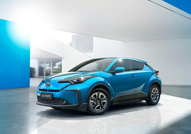 在今年 4 月，Toyota 帶來品牌首款 C-HR EV 電動車。