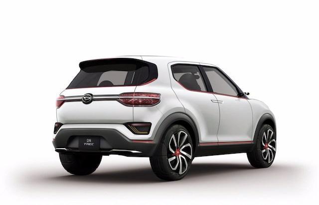 Daihatsu 新車叫做「Rocky」，是曾經 1990-2002 年銷售一款三門車型，此次重新用於新的小型 SUV 上。