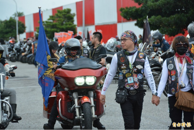 哈雷騎士陸續抵達花蓮。(記者王峻祺攝)