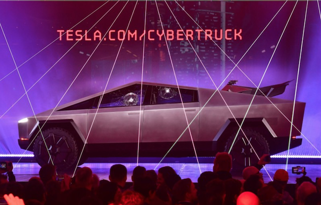 特斯拉（Tesla）的新款電動貨卡 Cyber​​truck，因造型特異引起廣泛討論，也受到不少揶揄。（法新社）
