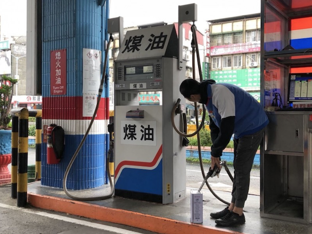 中油加油站（記者黃佩君攝）