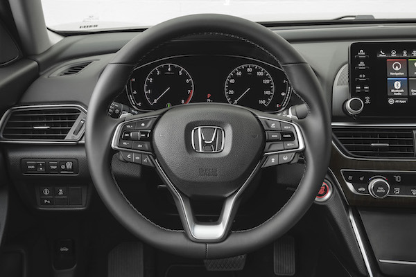 Honda 打造新式汽車方向盤，外媒評論：像廚房濾碗！