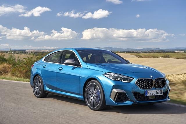 2 Series Gran Coupe 無窗框車門設計，流線、動感十足，遠看有小一號 8 Series 錯覺。台灣預計在明年 1～2 季進行發表。