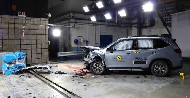 Subaru Forester 在中小型 SUV 級距中拿下冠軍。