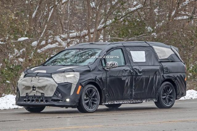 新一代 Toyota Sienna 的問世時間預計落在今年芝加哥車展。