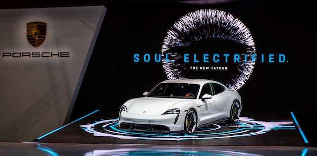 作為保時捷的電動跑車，Taycan 受到的關注度相當高。（圖片來源：Porsche）