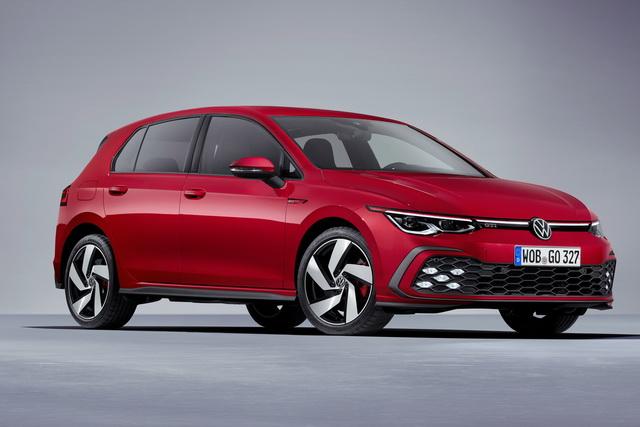 汽油 GTi 搭載 2.0 升汽油渦輪引擎，擁有 245hp/37.7kgm 最大輸出，是未來台灣主打動力。
