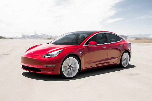 Tesla Model 3 是品牌入門電動車代表，親民的市場定位，讓它受到熱烈歡迎。