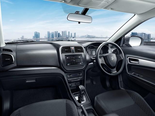 內裝將比照 Vitara Brezza 鋪陳，但用料不同。