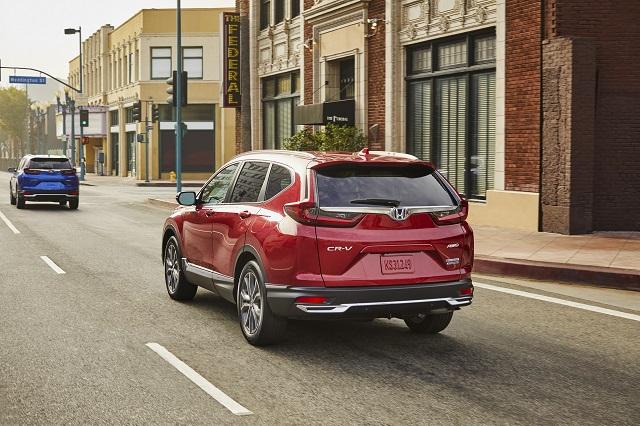 內裝重點將增加無線手機充電、Honda Sensing 預計全車系標配。