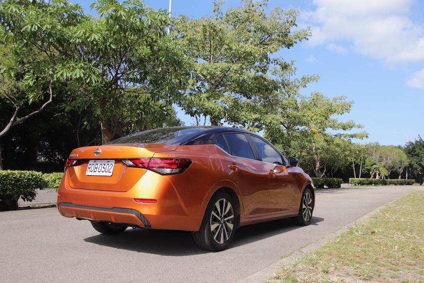 ALL NEW SENTRA 的整體改變讓人耳目一新，難怪能成為都會型男的特選。