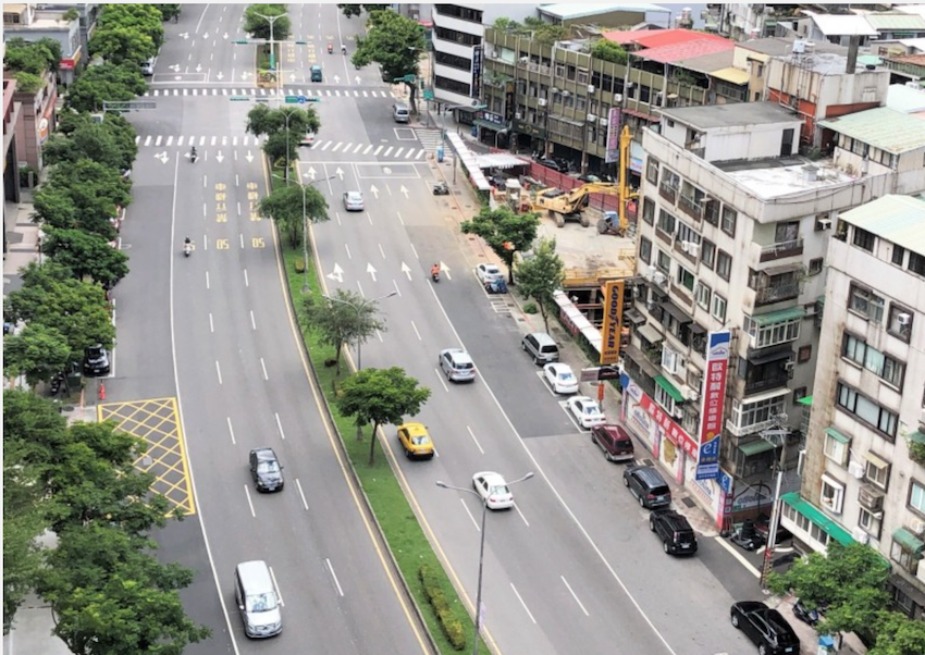 專家提醒，若需要向銀行貸款買車，頭期款盡量準備越多越好，之後還款才輕鬆。（記者王孟倫攝）