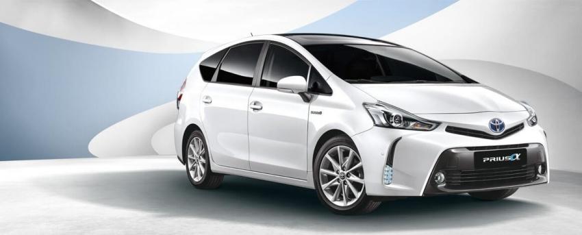 日本官網宣布 Prius α 將於明年 3 月停產，不過台灣仍會繼續銷售。