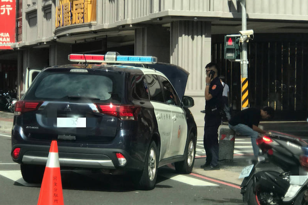 男警比較會撞? 高雄市車禍統計 男警是女警的 11 倍多 男警比較會撞? 高雄市車禍統計 男警是女警的 11 倍多