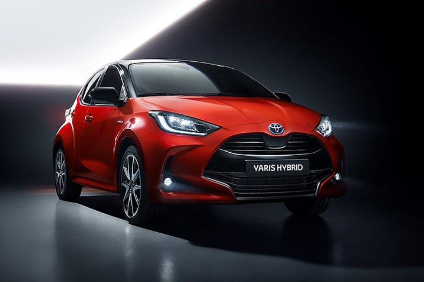 日規與歐規去年推出大改款 Yaris。