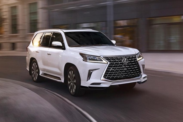 Lexus 旗艦休旅即將大改款，有望出現 600 匹以上新動力！