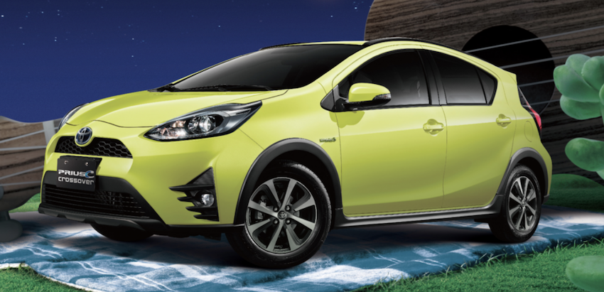 Prius c 衍伸出的 Crossover 車型，車高增加 30mm，另外搭配輪拱飾條、下護板等。
