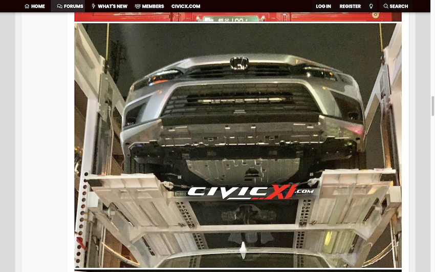 在網路上出現的 Civic 11 代，擺放在拖車上無偽裝照片。