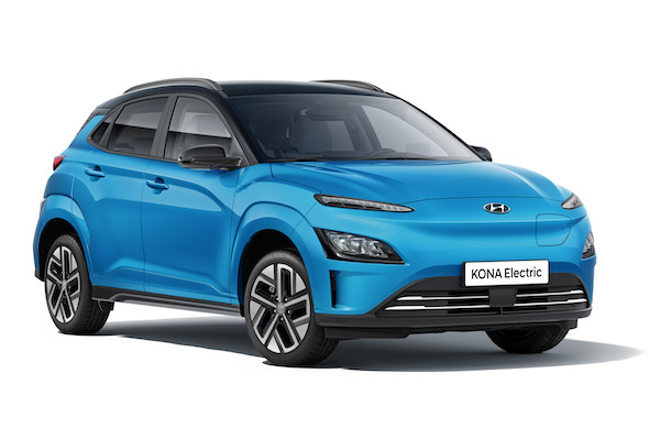 續航力破 480 公里，Hyundai Kona EV 電動車近乎無偽裝現身台灣街頭！