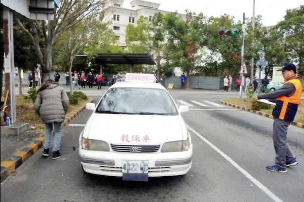 公路總局︰雙北汽車駕訓班等訓練場所即起關閉