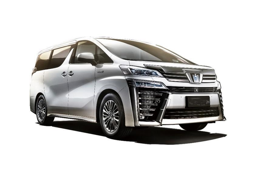 Crown Vellfire 設計與 Alphard 作出差異，營造更高貴的氣息。