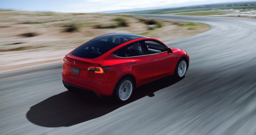Tesla 針對 Model 3 與 Model Y 進行召回，原因出在安全帶組裝上。