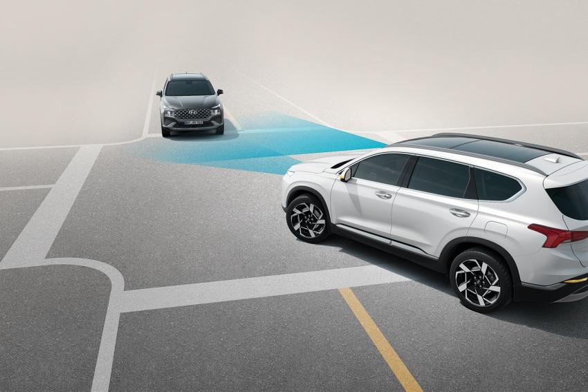此次小改款 Santa Fe 將 Hyundai SmartSense 列為標配。