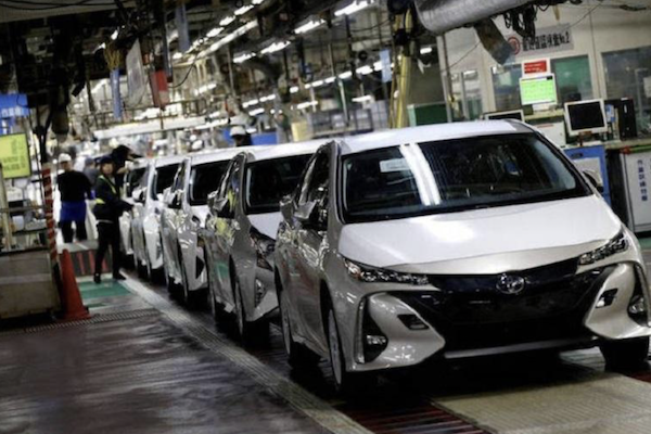 車用晶片短缺讓車廠損失多少產量？汽車研究機構曝「驚人數字」